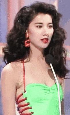 袁詠儀張智霖，恩愛夫妻的真實(shí)寫照——一次深入人心的采訪，袁詠儀張智霖，恩愛夫妻的深情寫照——一次真摯訪談的揭秘