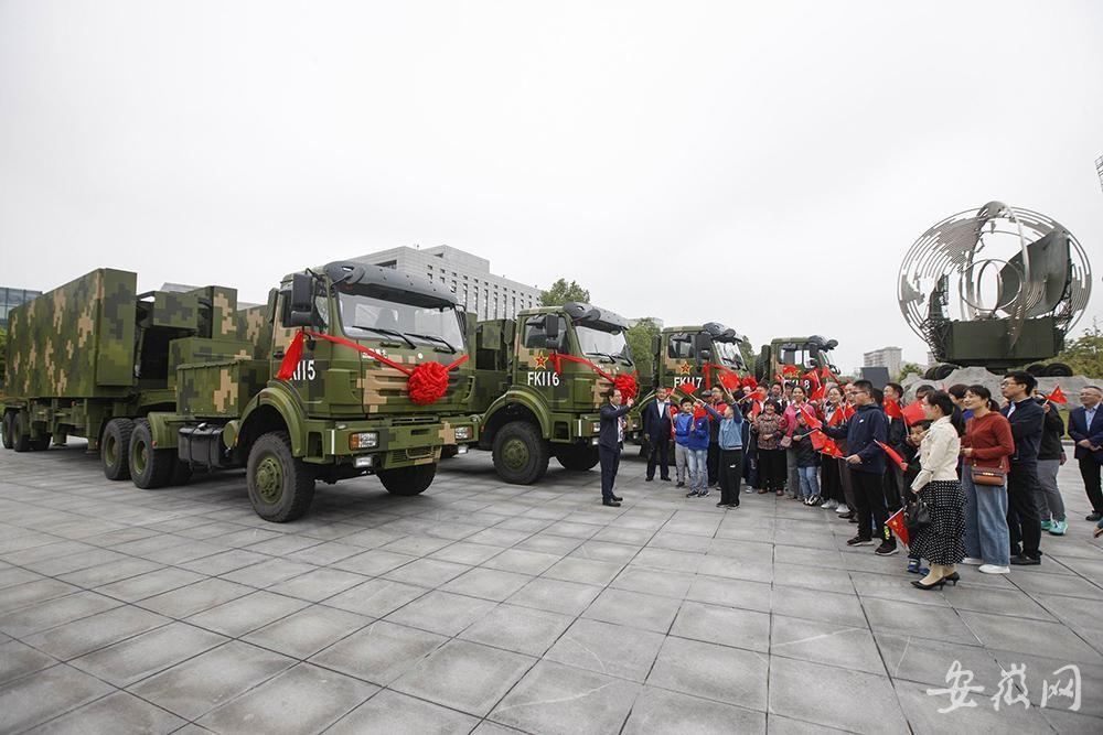 慶祝中國(guó)人民解放軍建軍七十周年閱兵武器裝備展示，慶祝中國(guó)人民解放軍建軍七十周年閱兵武器裝備盛大展示