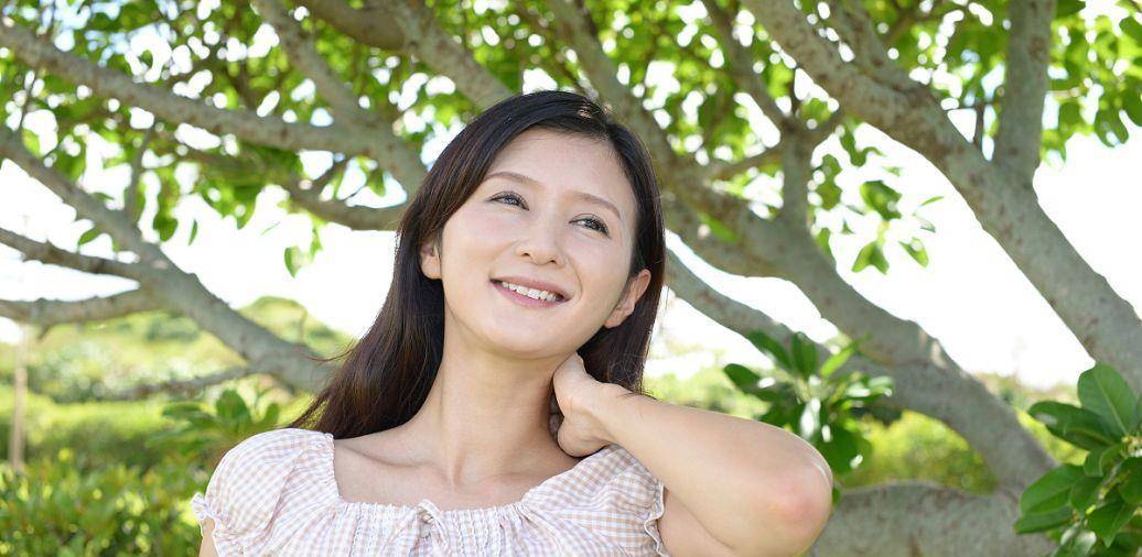 榮成市單身女人的征婚故事，尋找真愛之旅，榮成市單身女性征婚之旅，尋找真愛緣分啟航