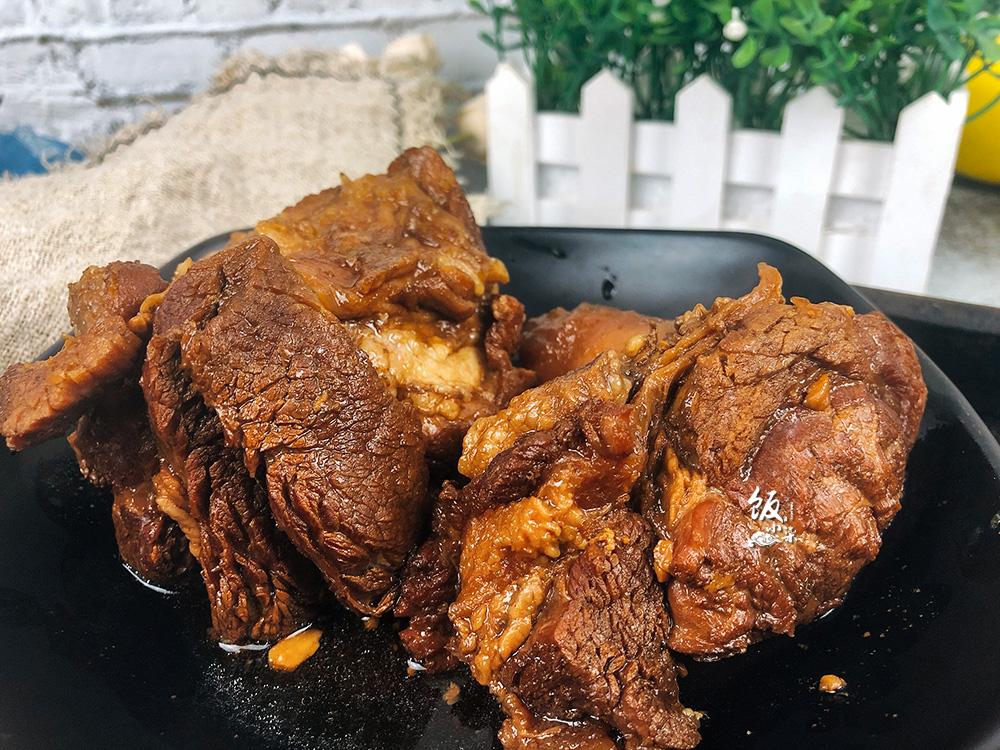 醬牛肉的制作方法與配料詳解，醬牛肉制作秘訣與配料全攻略