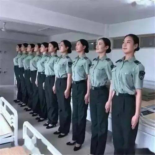 2022年中國征兵視頻，新時代的征程與青年的擔(dān)當(dāng)，新時代征程中的青年擔(dān)當(dāng)，2022年中國征兵視頻