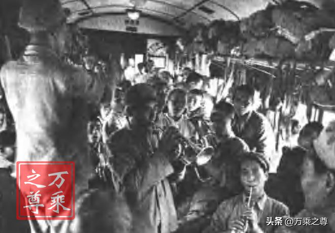 中國(guó)人民志愿軍戰(zhàn)歌與唐朝樂隊(duì)的交響，中國(guó)人民志愿軍戰(zhàn)歌與唐朝樂隊(duì)的交響演出之夜