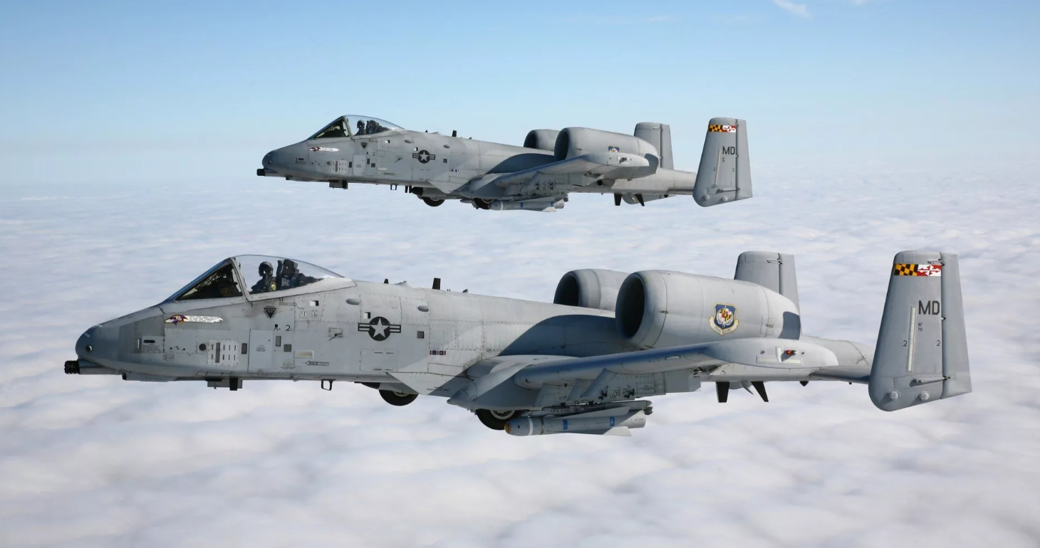 探究A-10攻擊機的缺陷與挑戰(zhàn)，A-10攻擊機缺陷與挑戰(zhàn)探究