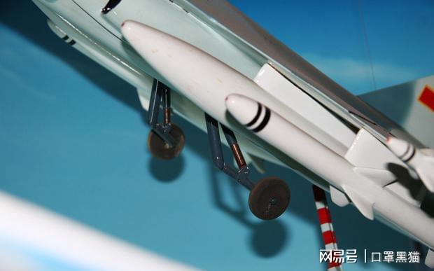 殲八DF，中國(guó)空軍的重要力量，殲八DF，中國(guó)空軍核心戰(zhàn)斗力之所在