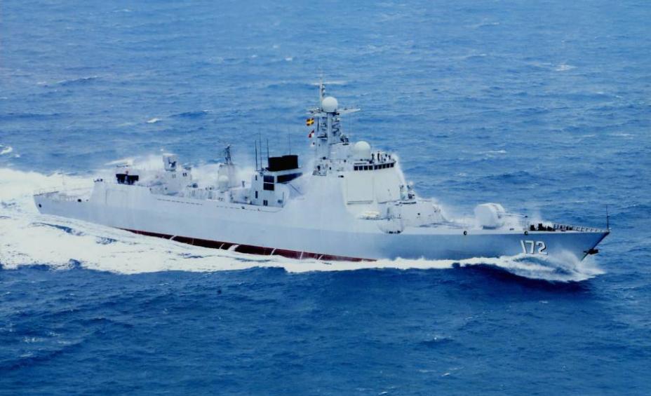探索中國(guó)海軍的堅(jiān)實(shí)力量，051C型導(dǎo)彈驅(qū)逐艦的機(jī)庫(kù)，揭秘中國(guó)海軍的堅(jiān)實(shí)力量，051C型導(dǎo)彈驅(qū)逐艦機(jī)庫(kù)全解析