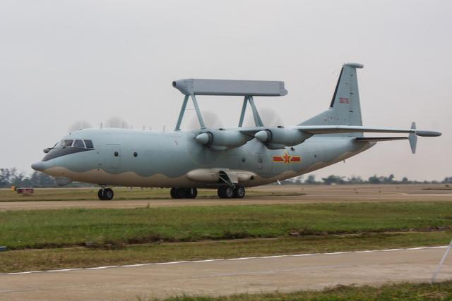 國(guó)產(chǎn)預(yù)警機(jī)空警-200，空中衛(wèi)士的銳利之眼，國(guó)產(chǎn)空警-200預(yù)警機(jī)，空中衛(wèi)士的銳利之眼監(jiān)視天際