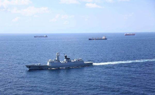 海軍運(yùn)城艦的王先中艦長(zhǎng)，英勇無(wú)畏，忠誠(chéng)履職的海洋衛(wèi)士，海軍運(yùn)城艦艦長(zhǎng)王先中，英勇無(wú)畏的海洋衛(wèi)士
