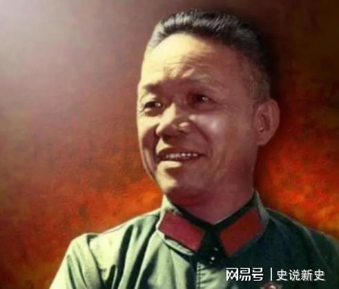 海南島戰(zhàn)役中的韓先楚，英勇無畏的指揮家與戰(zhàn)士的典范，韓先楚，海南島戰(zhàn)役中的英勇指揮家與戰(zhàn)士典范