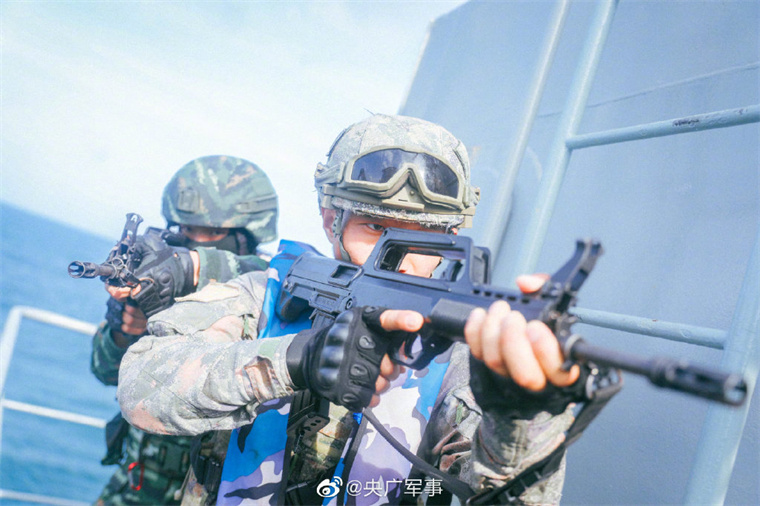 蛟龍突擊隊