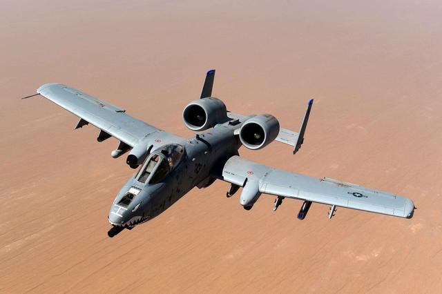 A-10攻擊機空戰(zhàn)能力探究，A-10攻擊機的空戰(zhàn)能力深度解析
