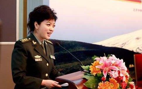 揭秘第一軍視主持人的風(fēng)采，一位引領(lǐng)時代的傳媒翹楚，揭秘第一軍視主持人風(fēng)采，時代傳媒翹楚的耀眼之處