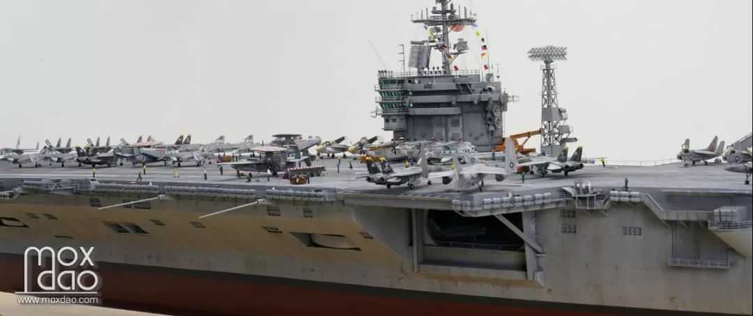 夢想號航空母艦?zāi)Ｐ停剿骱Ｑ笈c天空的完美結(jié)合，夢想號航空母艦?zāi)Ｐ?，海洋與天空的極致融合探索