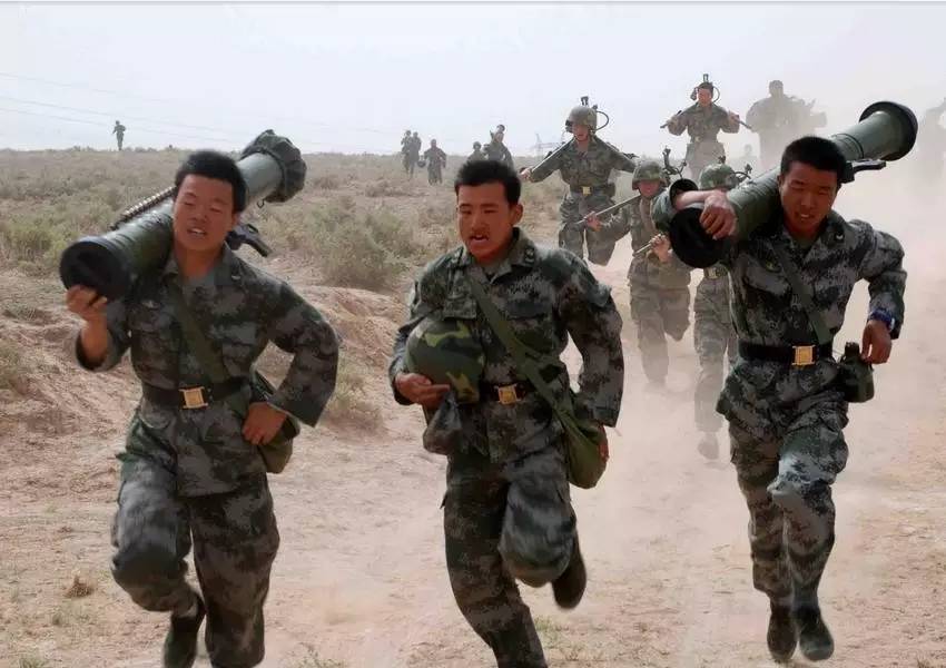 三劍客軍人工資即將上漲，影響與展望，三劍客軍人工資上漲，影響與展望