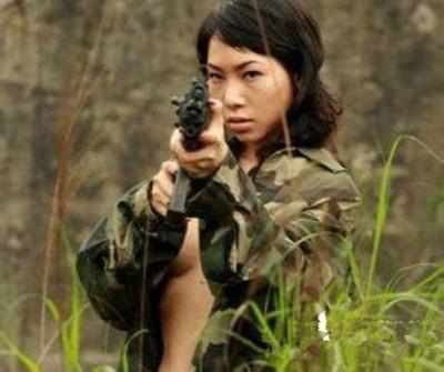 中國女兵在越南打仗視頻，歷史與現(xiàn)實(shí)的交匯，歷史與現(xiàn)實(shí)交匯，中國女兵在越南的戰(zhàn)斗影像回顧
