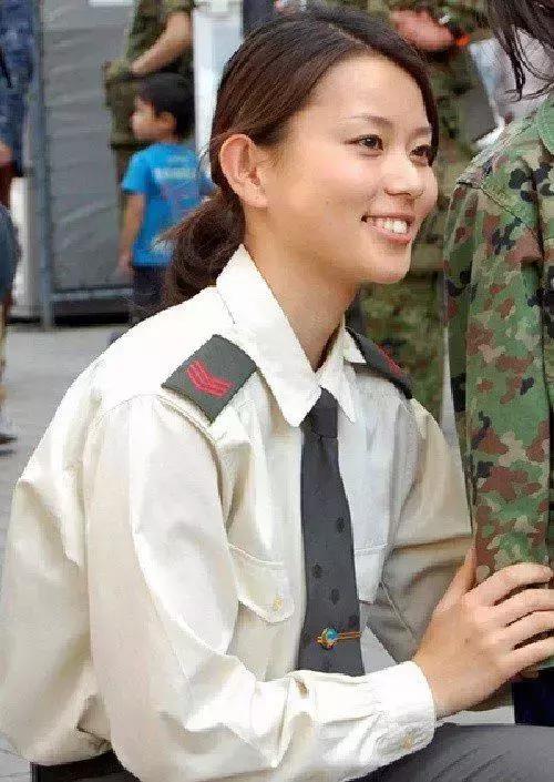 女兵體檢與男兵體檢的區(qū)別，女兵體檢與男兵體檢差異解析