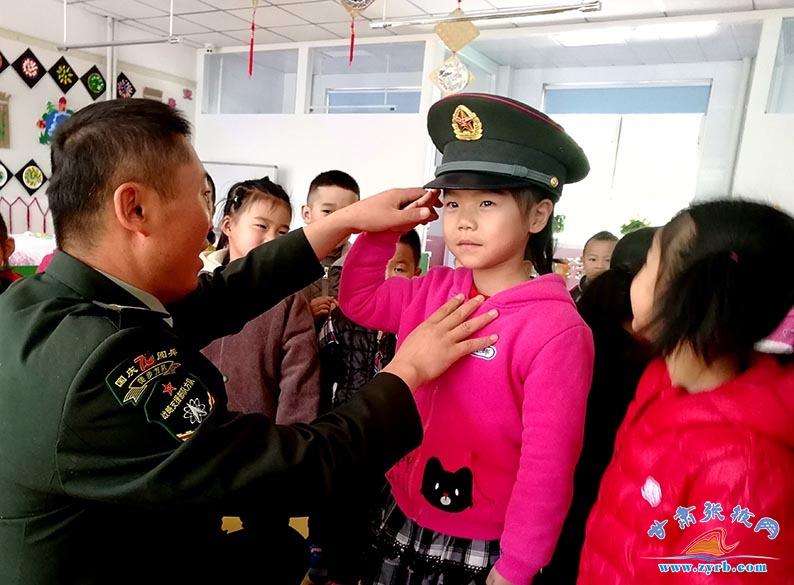 戰(zhàn)略支援部隊(duì)與解放軍的緊密關(guān)系，一支不可或缺的戰(zhàn)斗力量，戰(zhàn)略支援部隊(duì)，解放軍不可或缺的戰(zhàn)斗力量，緊密協(xié)作共創(chuàng)輝煌