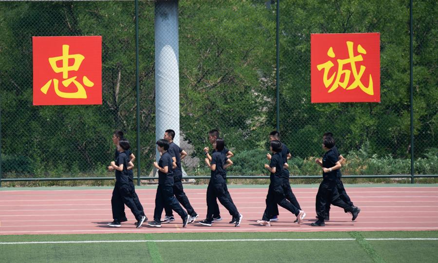 中國(guó)人民武裝警察特種警察學(xué)院，培養(yǎng)反恐精英的搖籃，中國(guó)人民武裝警察特種警察學(xué)院，反恐精英的搖籃培育地