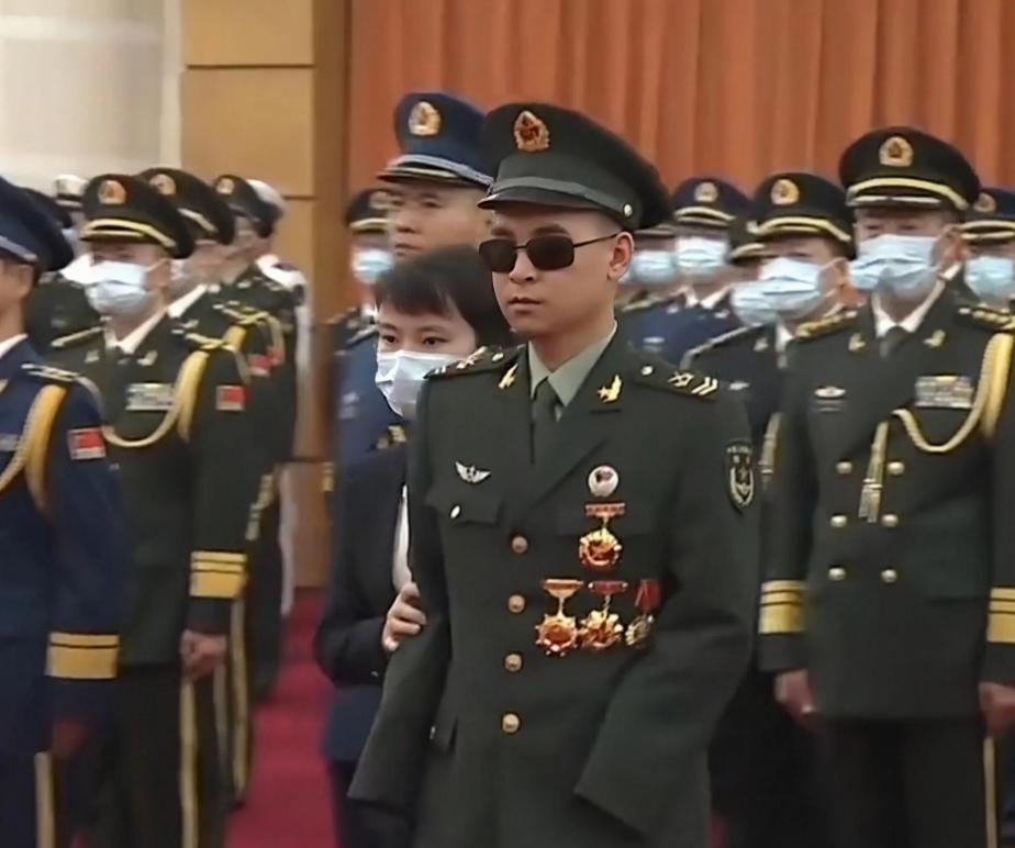 八一勛章的歷史事件，榮耀與傳承的象征，八一勛章，歷史事件中的榮耀與傳承的象征