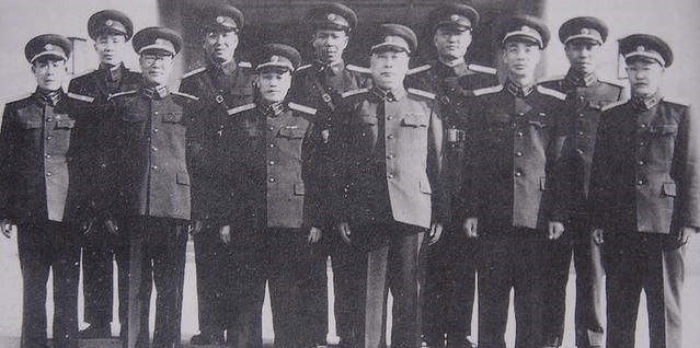 關(guān)于中國在1955年授銜的將軍數(shù)量分析，中國1955年授銜將軍數(shù)量解析