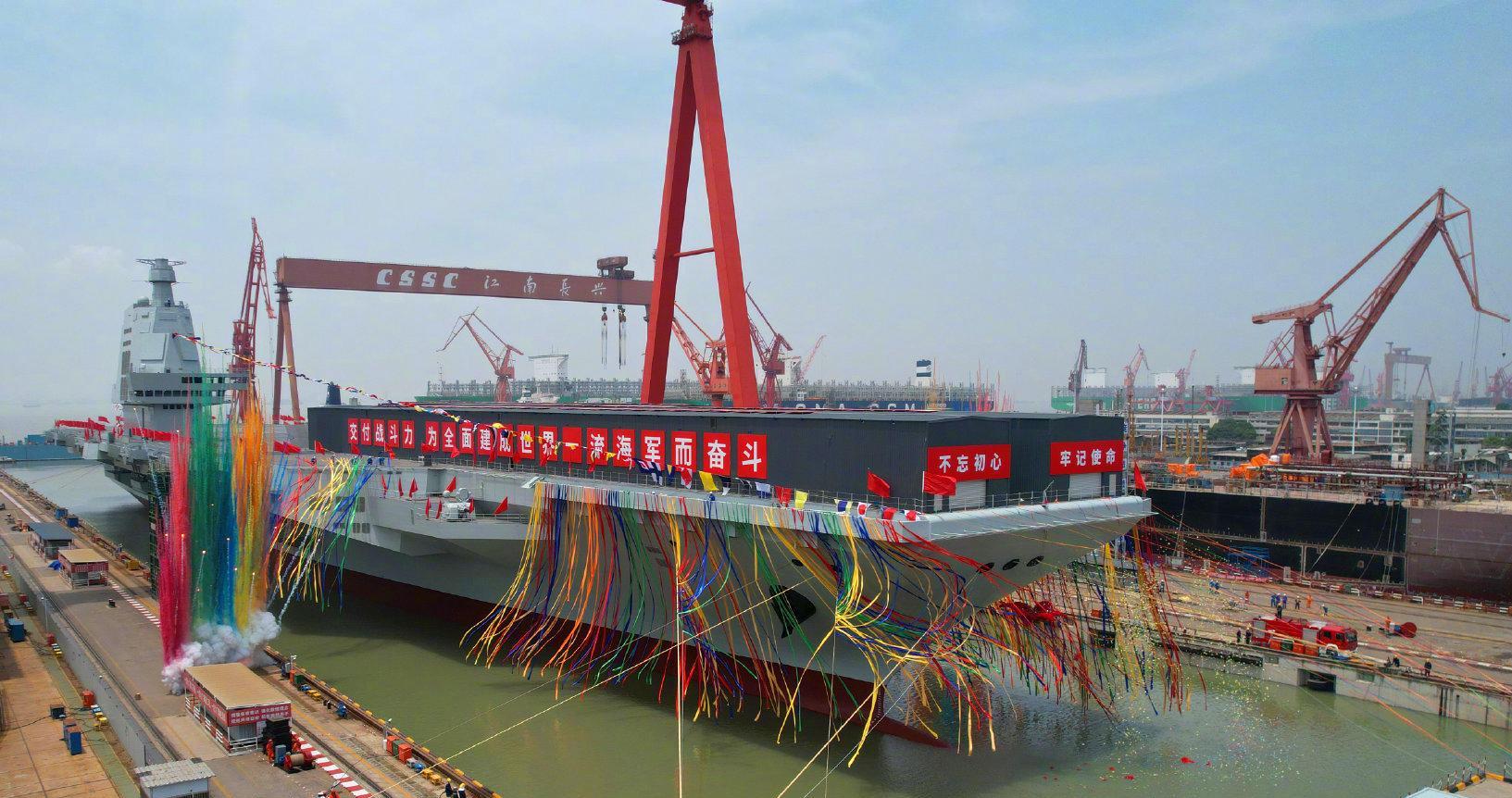 福建號航母的改進，持續(xù)升級，展現(xiàn)中國海軍力量新面貌，福建號航母持續(xù)升級，展現(xiàn)中國海軍嶄新力量