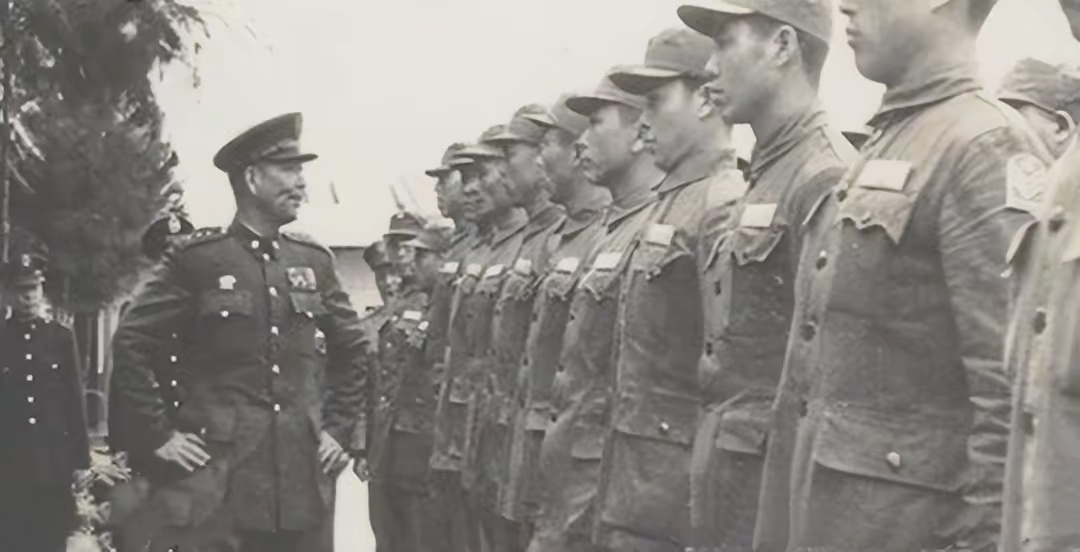 正式改名為人民解放軍，1946年的歷史轉(zhuǎn)折，人民解放軍的歷史轉(zhuǎn)折，正式命名于1946年