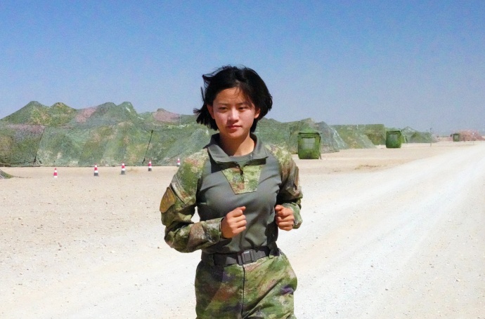 中國真實女兵圖片，展現(xiàn)力量與榮耀，中國女兵，力量與榮耀的真實展現(xiàn)