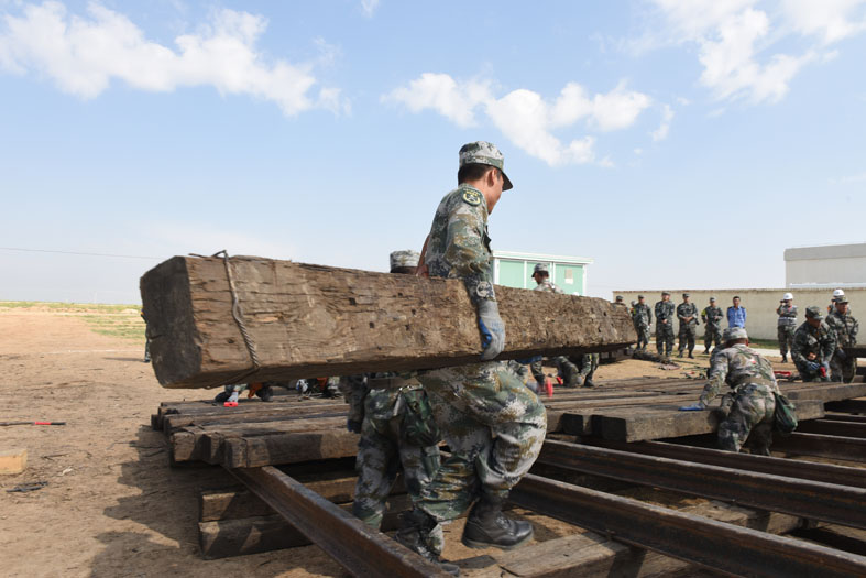 朱日和軍演，真實死亡的考驗與挑戰(zhàn)，朱日和軍演，真實考驗與挑戰(zhàn)的生死邊緣