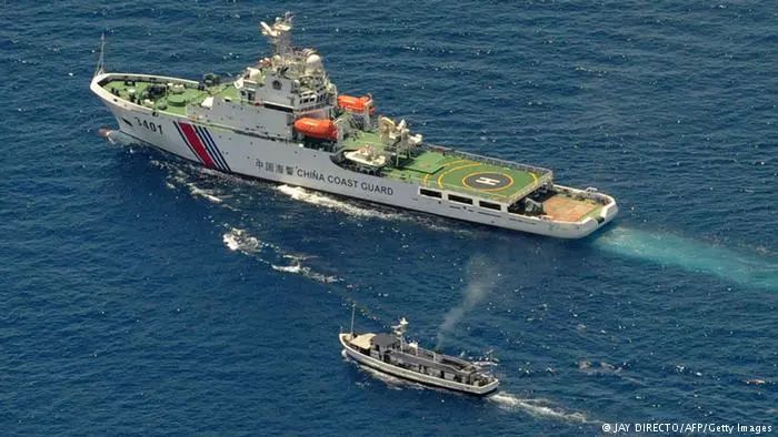 南海風(fēng)云，我艦奉命撞擊你艦，南海風(fēng)云，我艦堅(jiān)決撞擊應(yīng)對(duì)挑戰(zhàn)