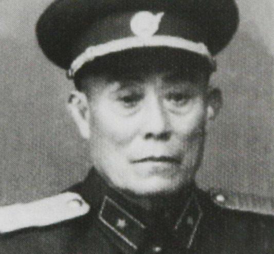杜文龍晉升為少將，榮耀與責(zé)任的象征，杜文龍晉升少將，榮耀與責(zé)任的標(biāo)志
