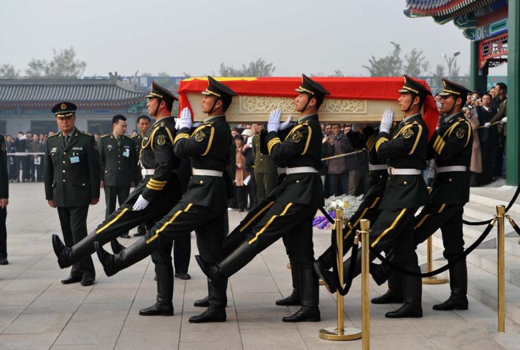 三軍儀仗隊(duì)視屏，榮耀與責(zé)任，三軍儀仗隊(duì)風(fēng)采，榮耀與責(zé)任的展現(xiàn)