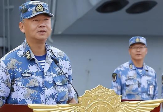 揭秘福建號航母的艦長身份，一位海軍精英的崛起之路，揭秘福建號航母艦長身份，海軍精英的成長與崛起之路