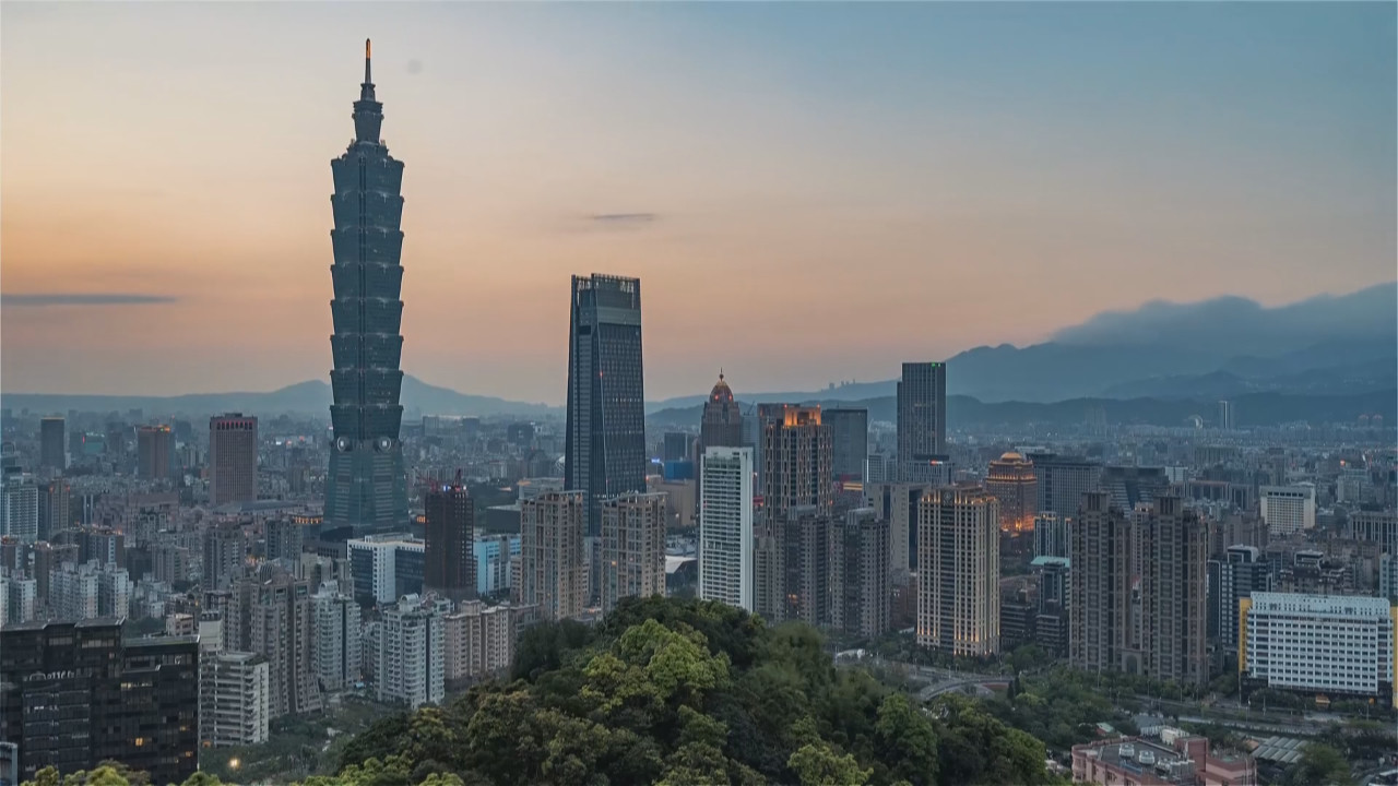 深圳臺，一座城市的傳媒印記，深圳臺，城市傳媒印記的璀璨之光