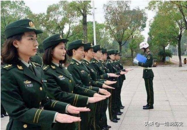 中國特種兵軍銜，榮譽(yù)與責(zé)任的象征，中國特種兵軍銜，榮譽(yù)與責(zé)任的標(biāo)志