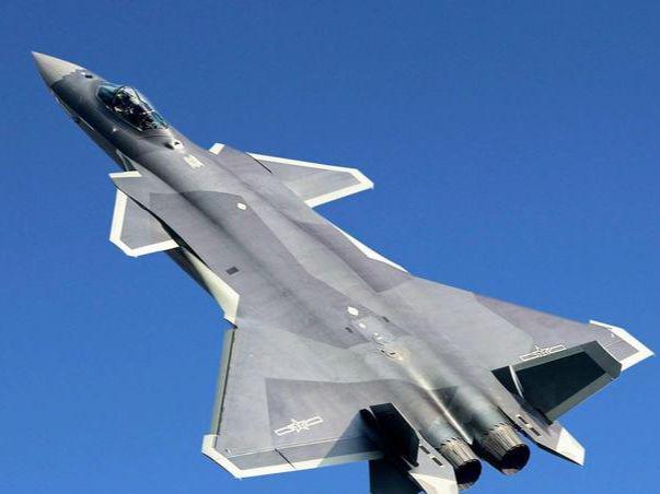 殲二零與F-35，究竟誰(shuí)更強(qiáng)大？，殲二零與F-35，誰(shuí)更勝一籌？