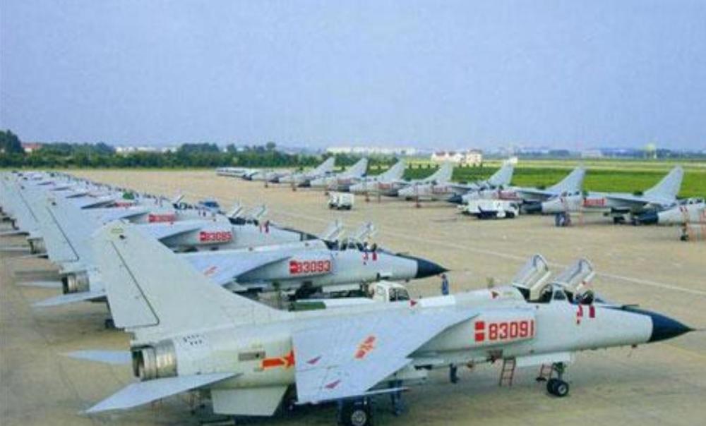 教-9飛機(jī)與殲教-9區(qū)別探討，教-9飛機(jī)與殲教-9差異解析