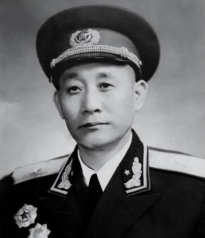 南海四大上將——揭秘2016年的四位海軍將領(lǐng)，南海四大上將揭秘，四位海軍將領(lǐng)閃耀2016年風(fēng)采