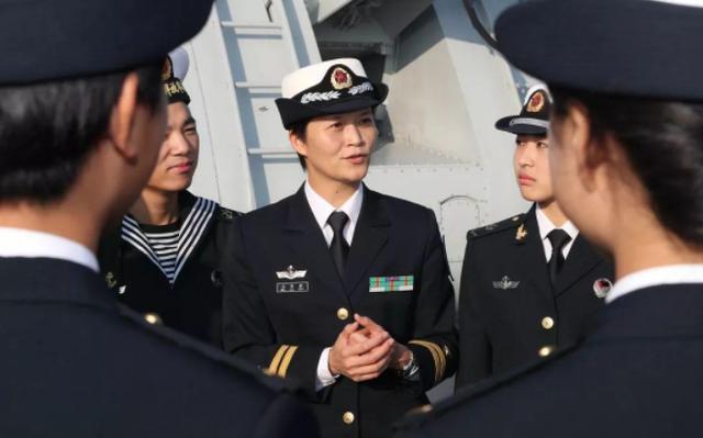 遼寧艦首位艦長(zhǎng)，羅建華的傳奇人生與海軍夢(mèng)，遼寧艦首位艦長(zhǎng)羅建華，傳奇人生與海軍夢(mèng)想的航跡
