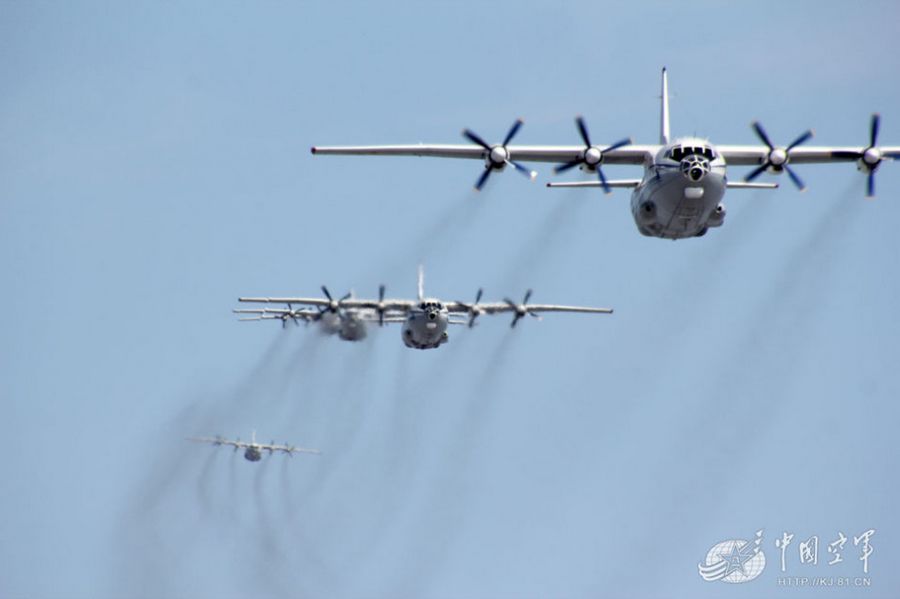 中國(guó)空軍霸氣圖片高清，展現(xiàn)空中力量的雄姿與榮耀，中國(guó)空軍高清圖片展現(xiàn)空中力量的雄壯與榮耀