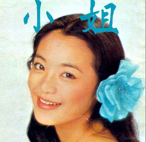 中國(guó)空軍一號(hào)機(jī)長(zhǎng)，英勇無(wú)畏的空中衛(wèi)士，中國(guó)空軍一號(hào)機(jī)長(zhǎng)，英勇無(wú)畏的空中衛(wèi)士守護(hù)天際