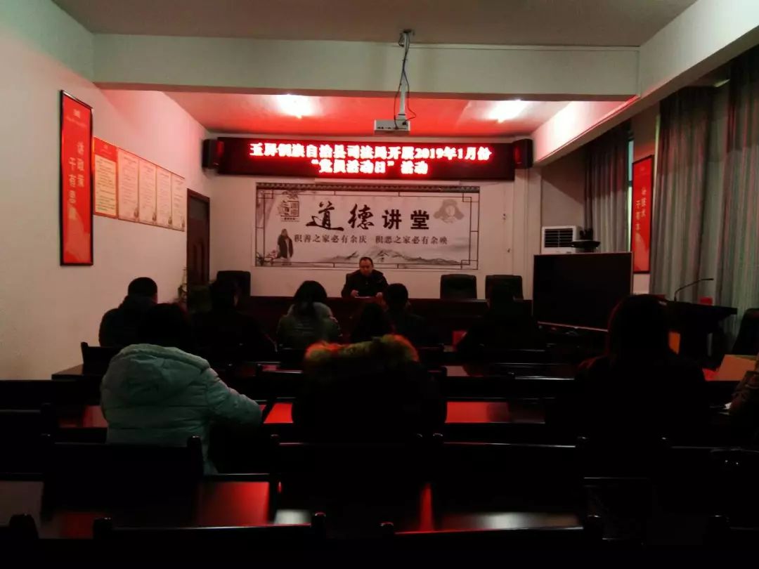 臺(tái)海動(dòng)態(tài)背景下黨員發(fā)言材料，臺(tái)海動(dòng)態(tài)背景下黨員發(fā)言提綱